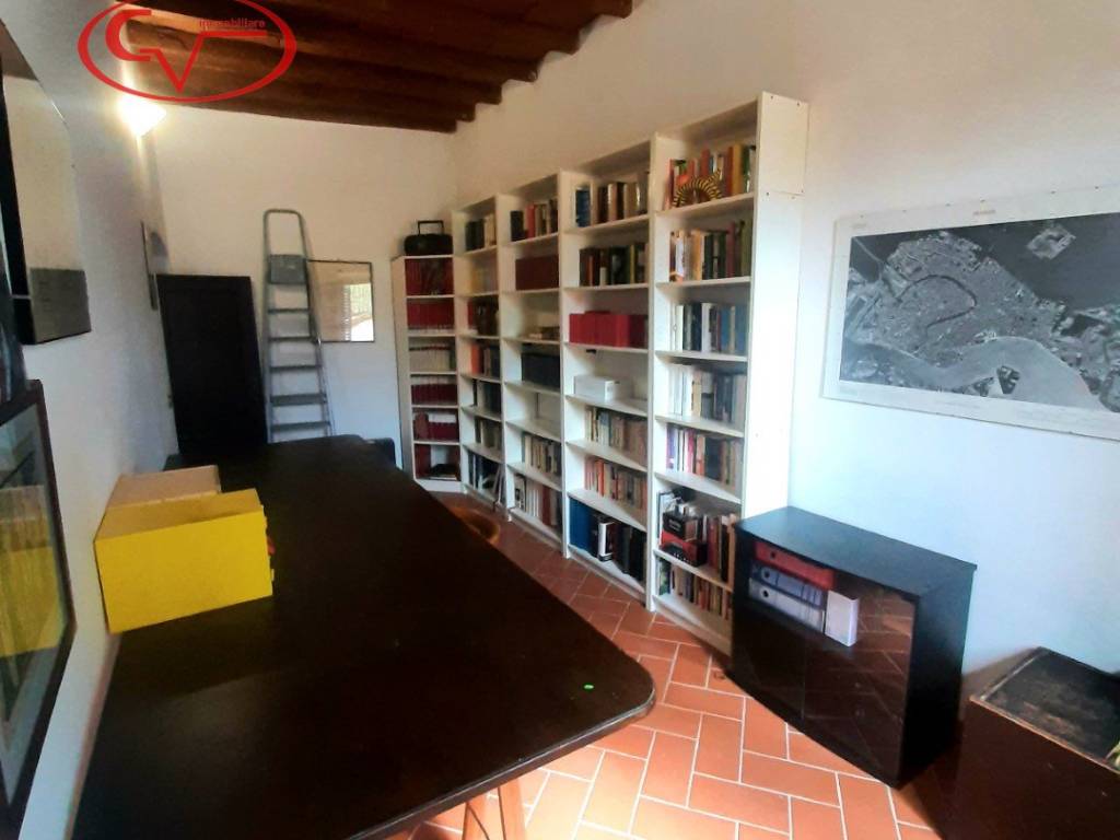 Appartamento a Montevarchi in Via Marzia - Foto 5