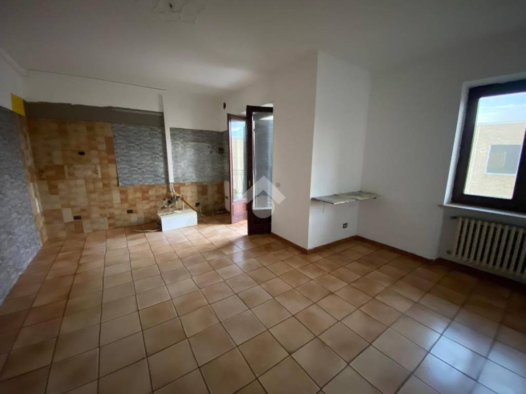 Appartamento a Saluzzo in Via Savigliano, 36 - Foto 4