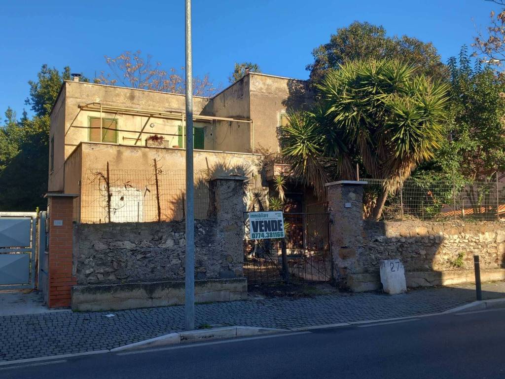 Terreno a Tivoli in via tiburtina, 134 - Foto 4