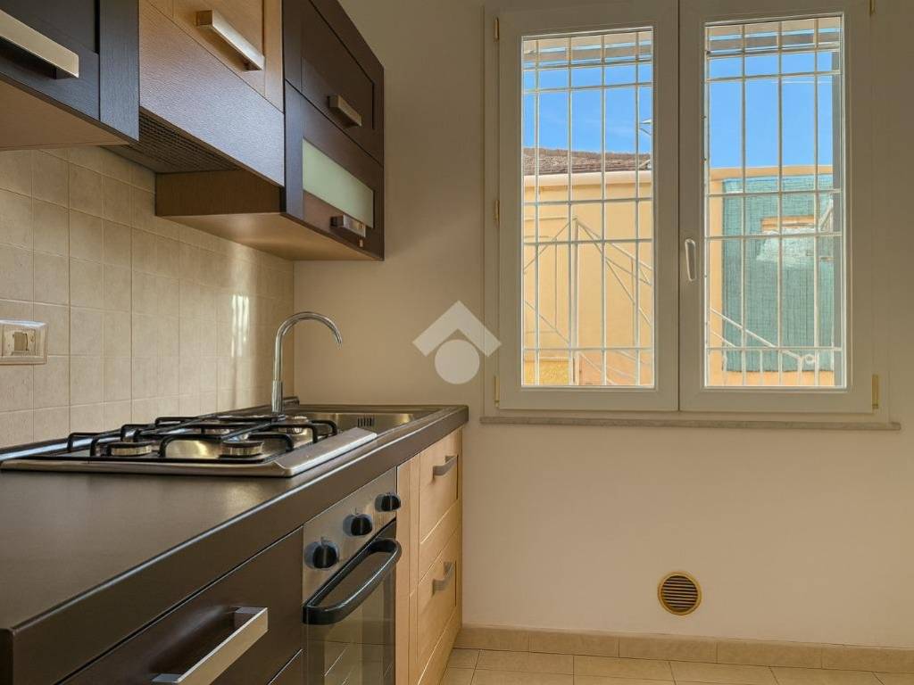 Appartamento a Santo stefano di magra in Via Nino Bixio, 13 - Foto 5