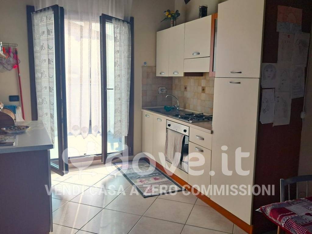 Appartamento a Chieri in Via Balbiano, 14 - Foto 2