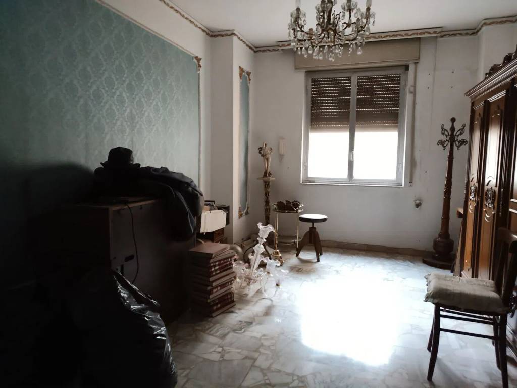 Appartamento a Caltanissetta in Viale Sicilia, 87 - Foto 2