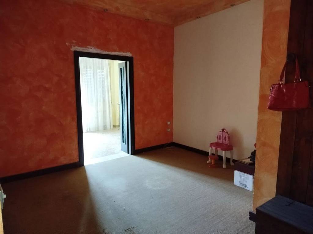 Appartamento a Caltanissetta in Via Messina, 109 - Foto 2