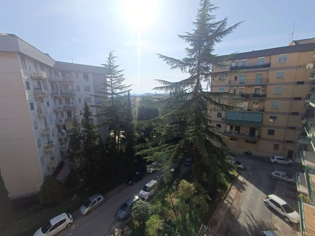 Appartamento a Caltanissetta in Via Einaudi Luigi, 53 - Foto 2