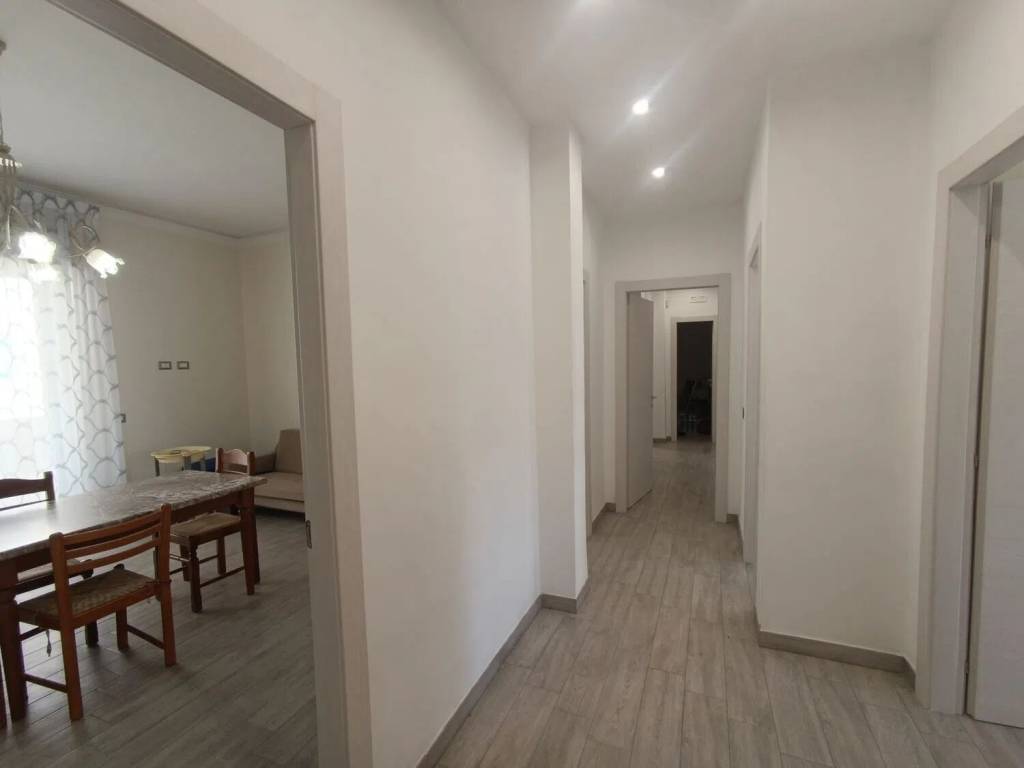 Appartamento a Caltanissetta in Via De Cosmi Giovanni Battista, 8 - Foto 4