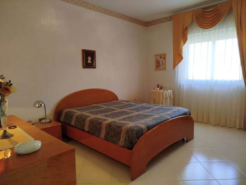 Appartamento a Caltanissetta in Via Raffaello, 26 - Foto 3