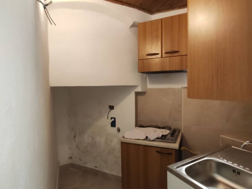 Casa indipendente a Caltagirone in Via Gualtiero - Foto 2