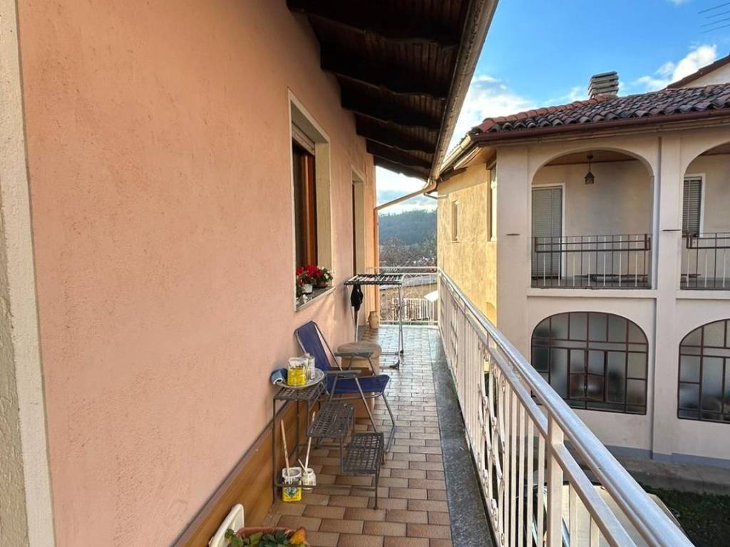 Villa a Occhieppo inferiore in Via Papa Giovanni XXIII, 18 - Foto 4