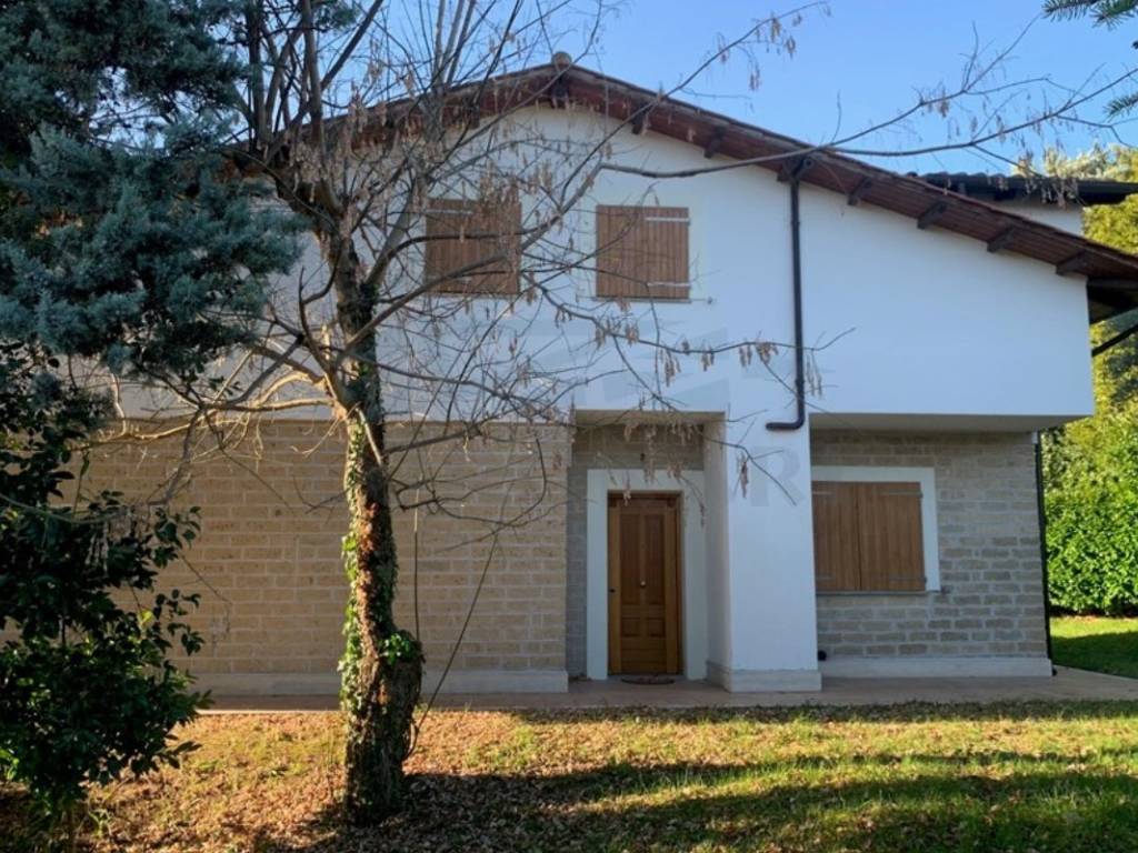 Villa a Frasso sabino in Via dei Massacci - Foto 2