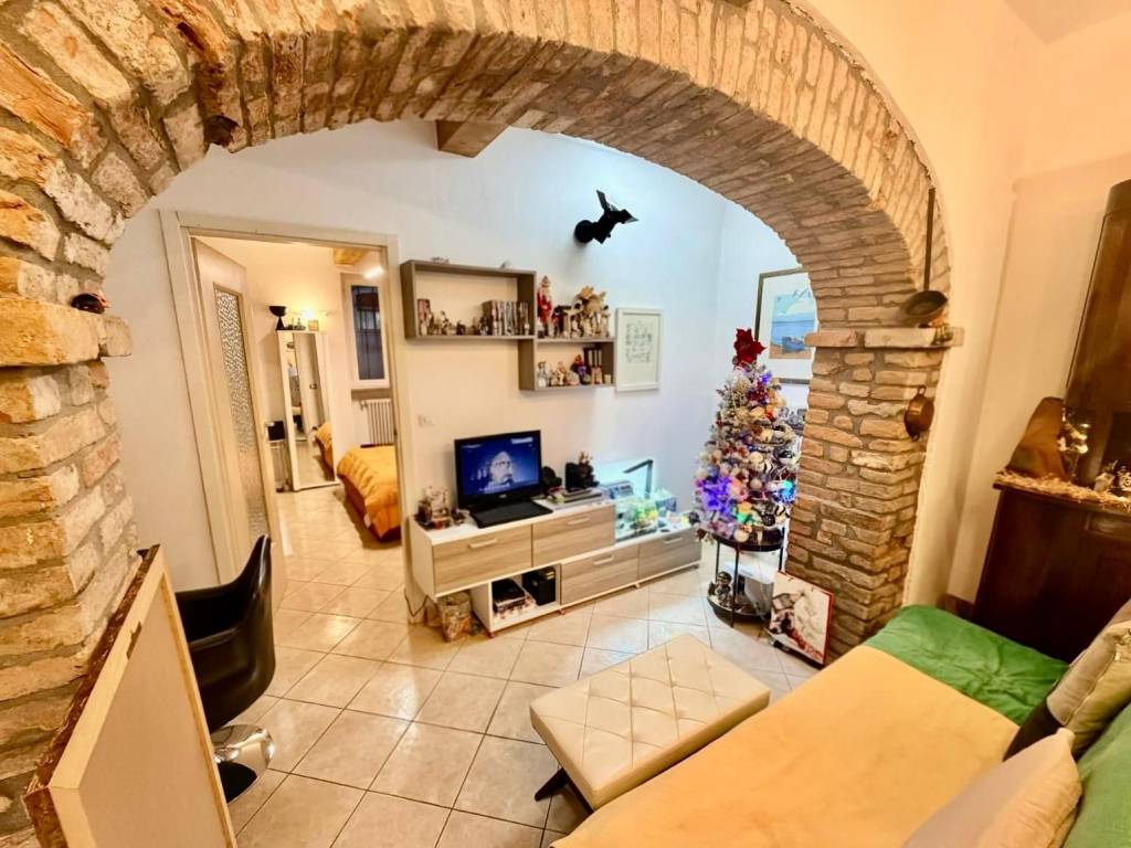 Appartamento a Piacenza in Via Benedettine - Foto 2