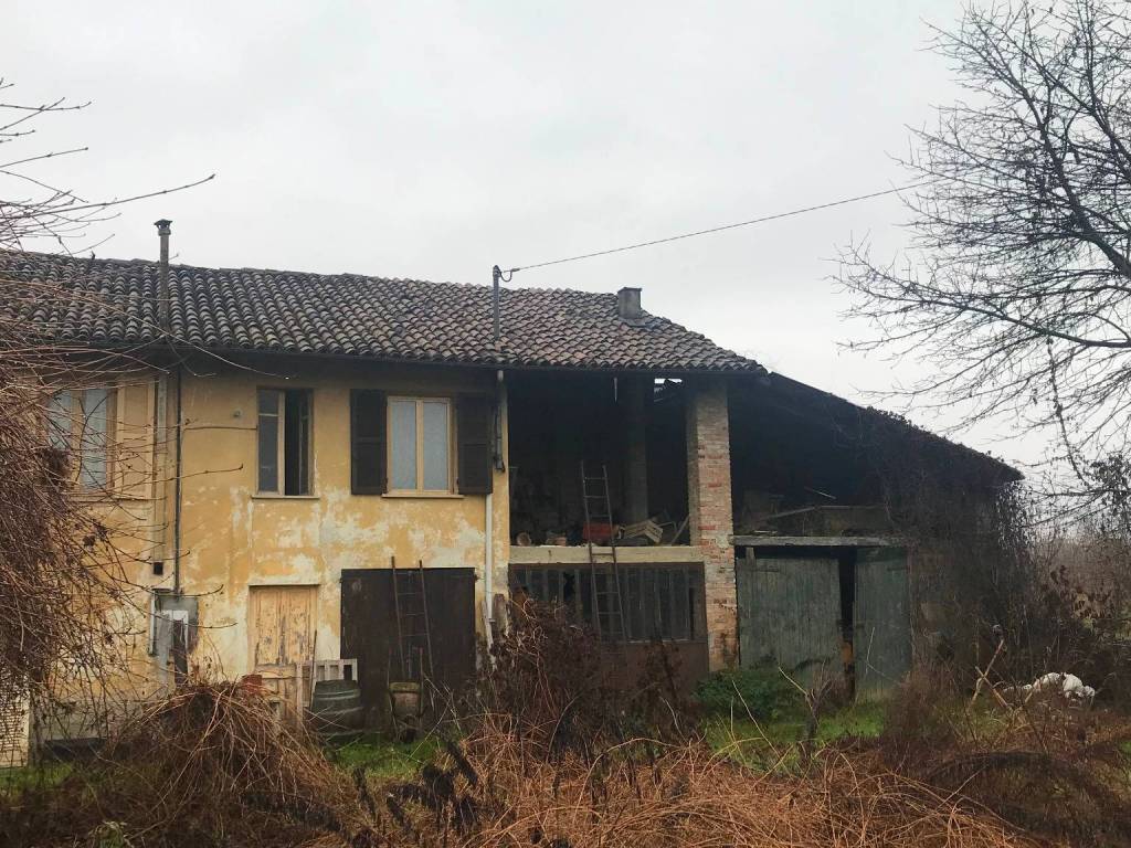 Rustico / casale a Nizza monferrato in Strada Alessandria - Foto 2