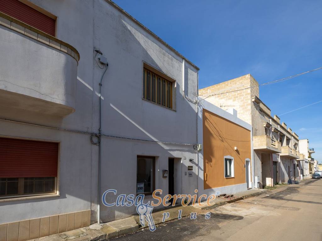 Casa indipendente a Taviano in Via Fratelli Bandiera - Foto 4