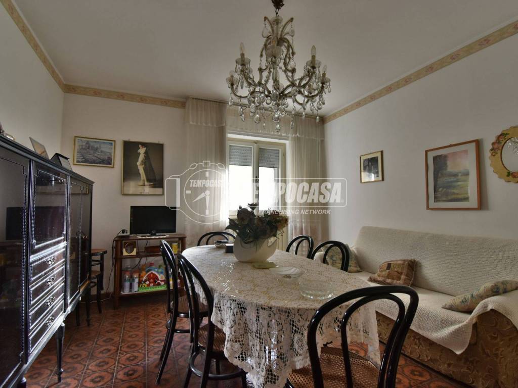 Casa indipendente a Tolentino - Foto 2