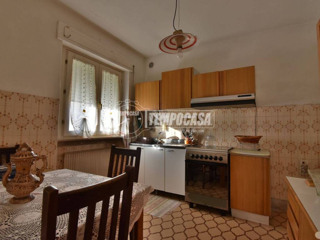 Casa indipendente a Tolentino - Foto 4