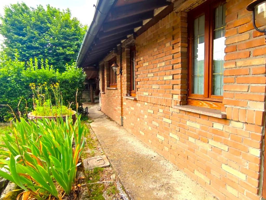 Villa a Carugo in Via Giuseppe Parini - Foto 2