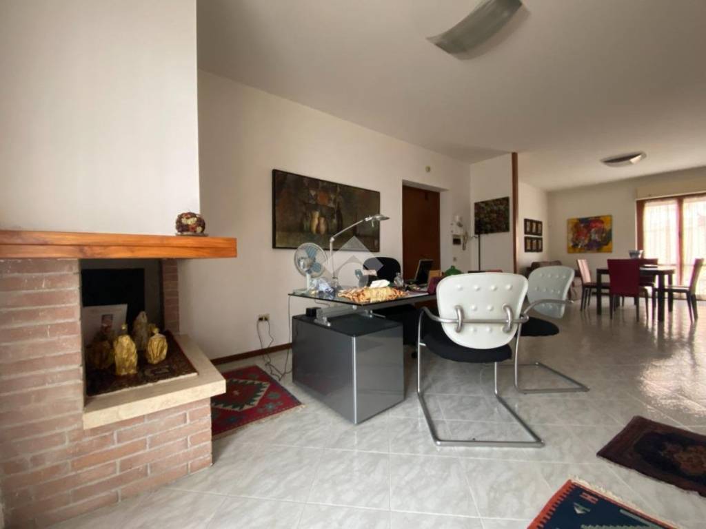 Appartamento a Acquasparta in Viale Cesare Battisti, 2 - Foto 3