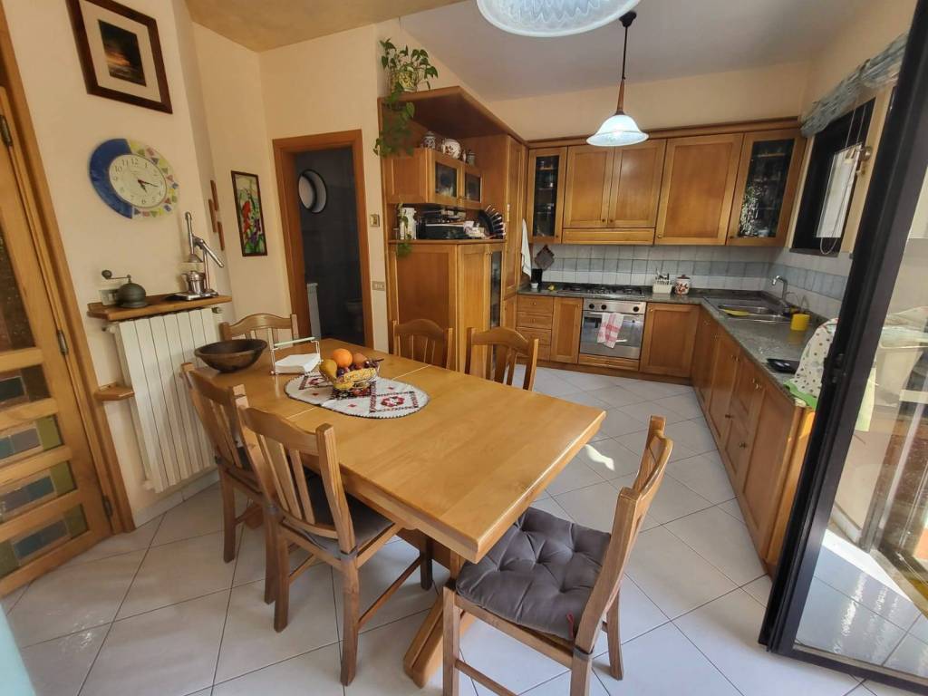 Villetta a schiera a Benevento in Viale Mario Rotili - Foto 4