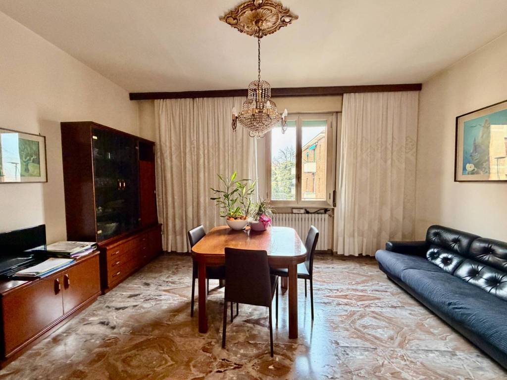 Appartamento a Bologna in Via Augusto Galli - Foto 3