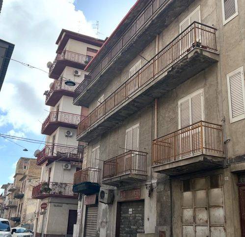 Palazzo / stabile a Palma di montechiaro in Corso Giovanni Battista Odierna 517 - Foto 3