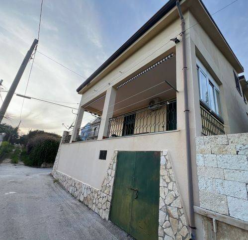 Villa a Palma di montechiaro in Viale Linosa 7 - Foto 3