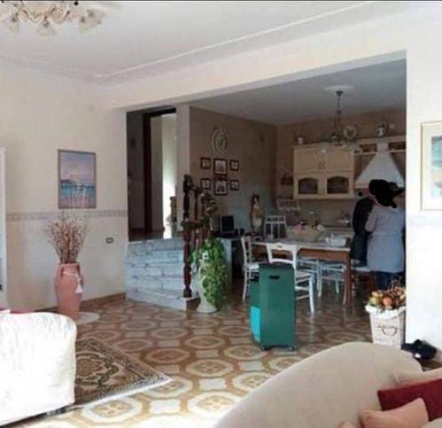Villa a Catania in Via Arsella, 9 - Foto 2