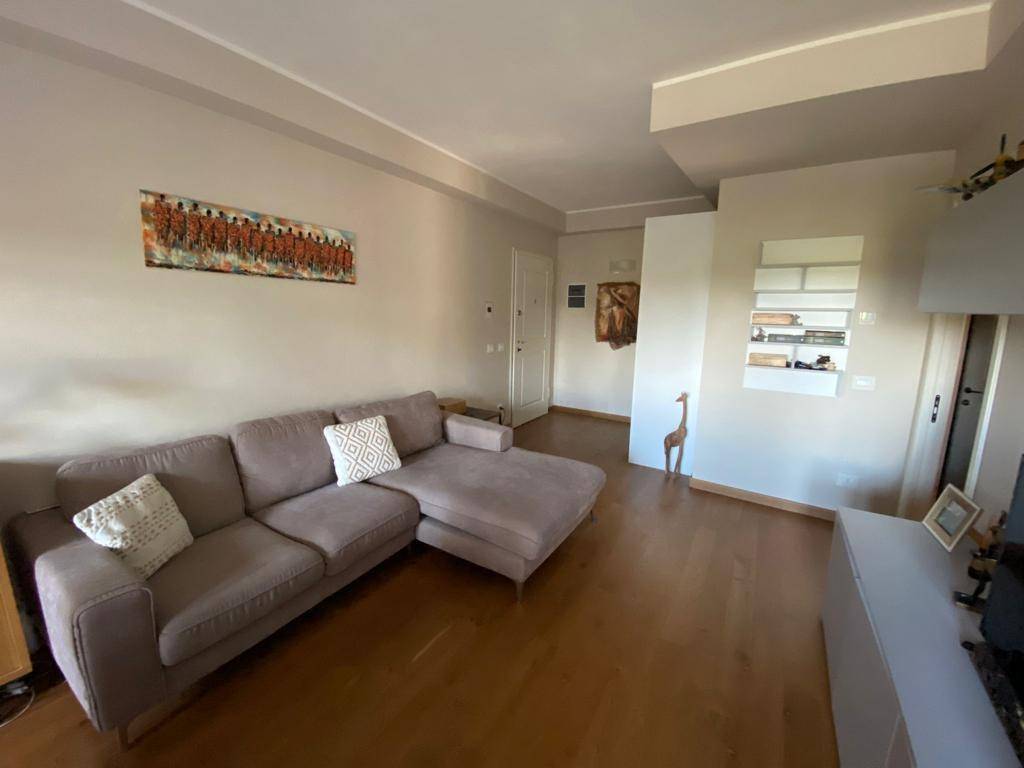 Appartamento a Pisa in Viale delle Cascine, 124 - Foto 2