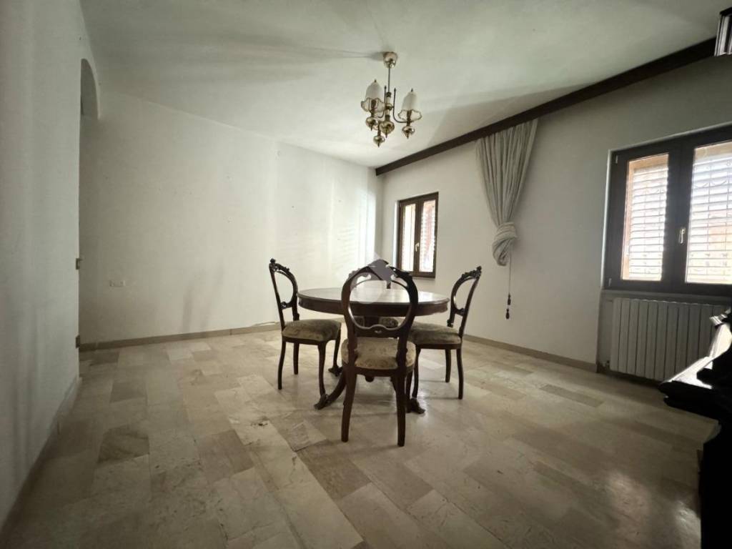 Appartamento a Nuoro in Via Delle Grazie, 19 - Foto 5