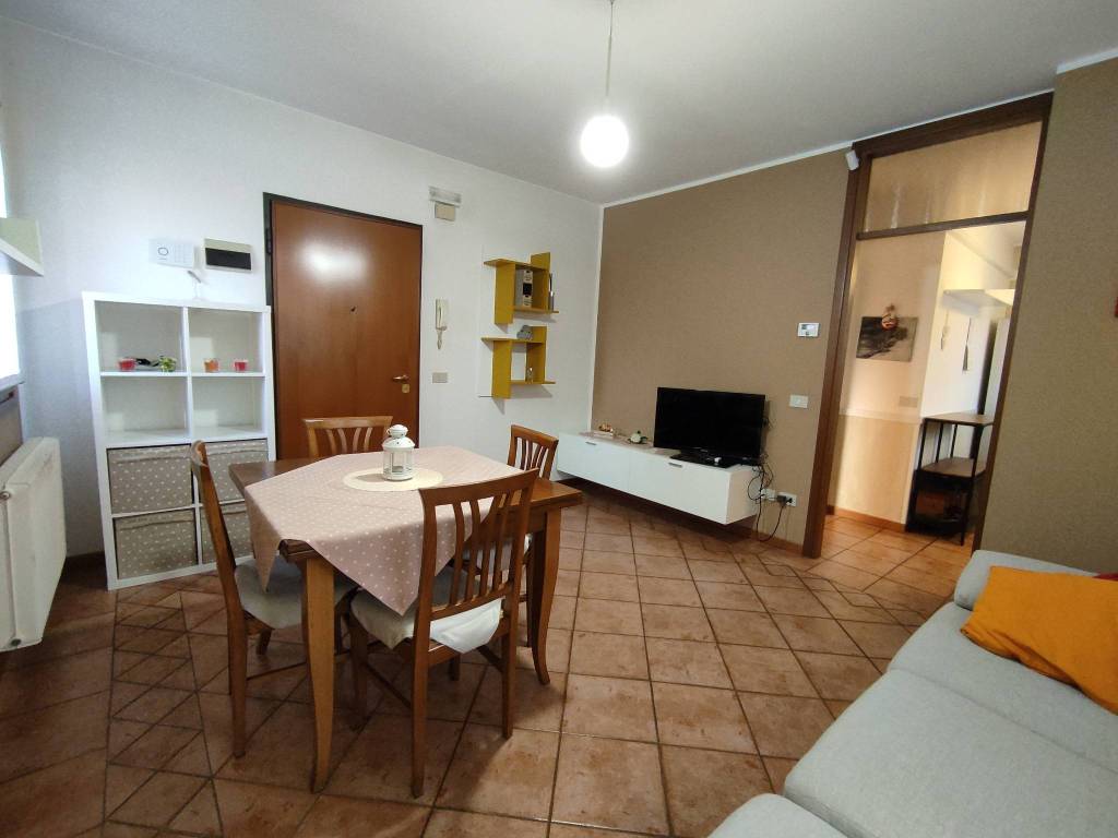 Appartamento a Carbonera in Via Papa Roncalli - Foto 2