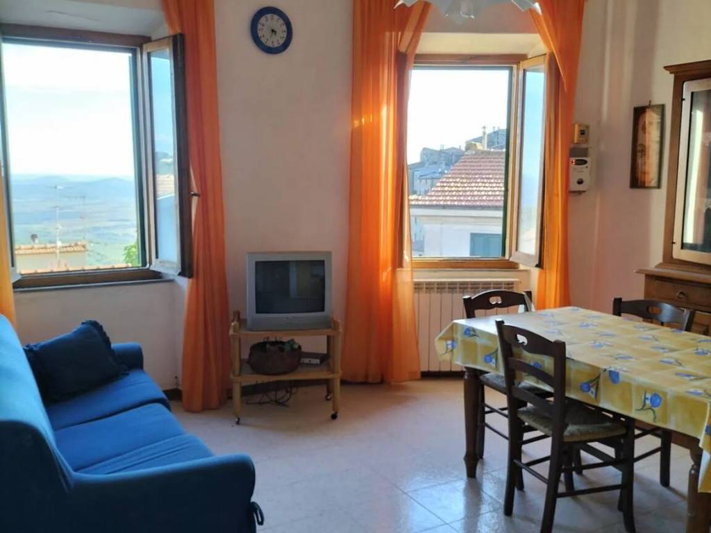 Appartamento a Roccastrada in Via Roma, 13 - Foto 2