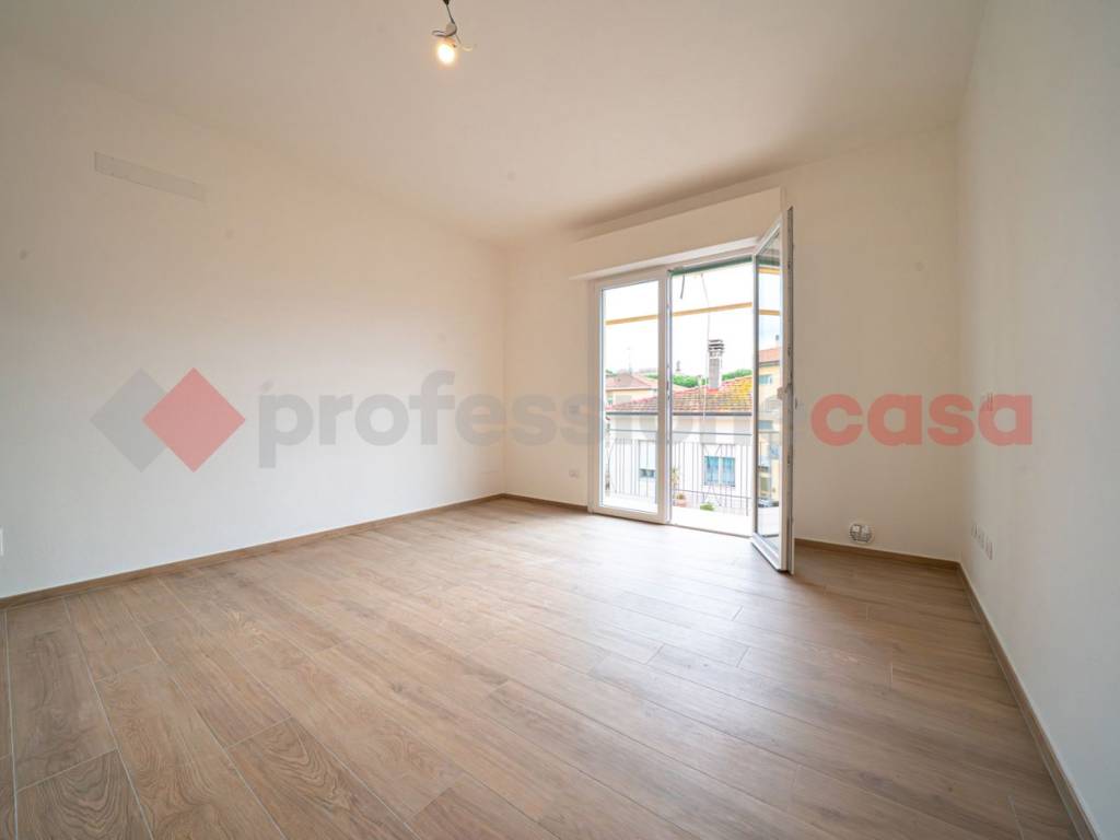 Appartamento a Cecina in Via Gabelli, 3B - Foto 2