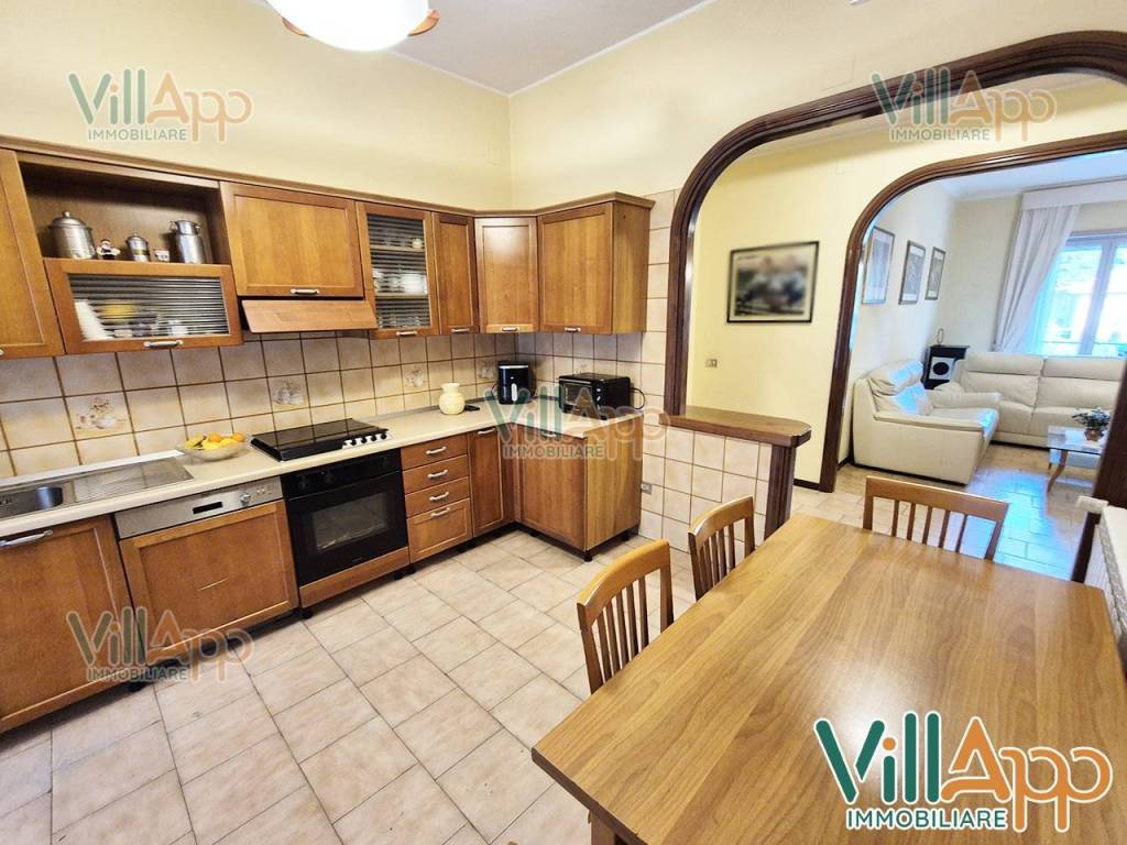 Appartamento a Fondi in Via Giordano Luca, 36 - Foto 4