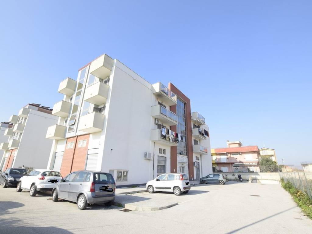 Appartamento a Casoria in Via Ventotene, 106 - Foto 2
