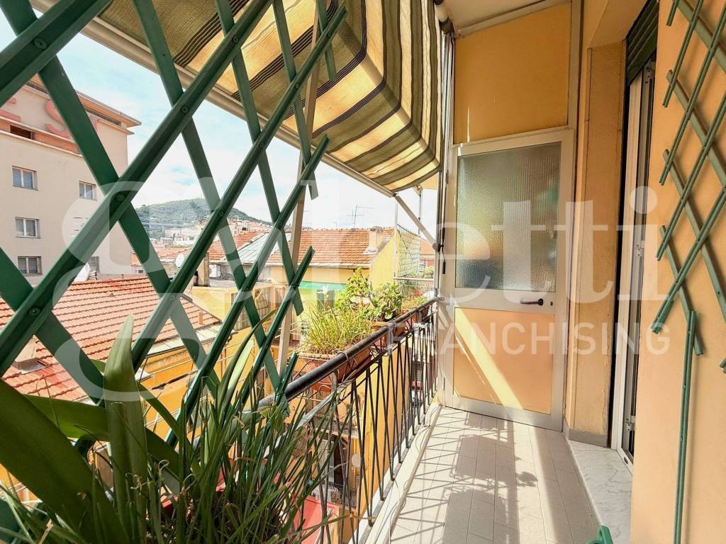 Appartamento a Imperia in Via De Sonnaz - Foto 2