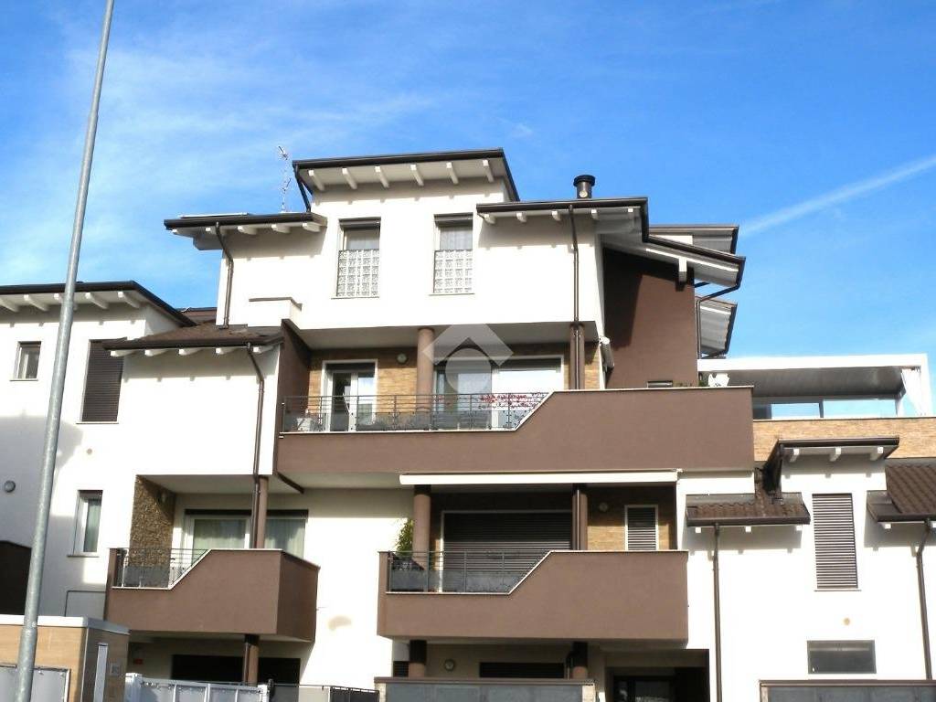Appartamento a Origgio in Viale della Resistenza, 39 - Foto 4
