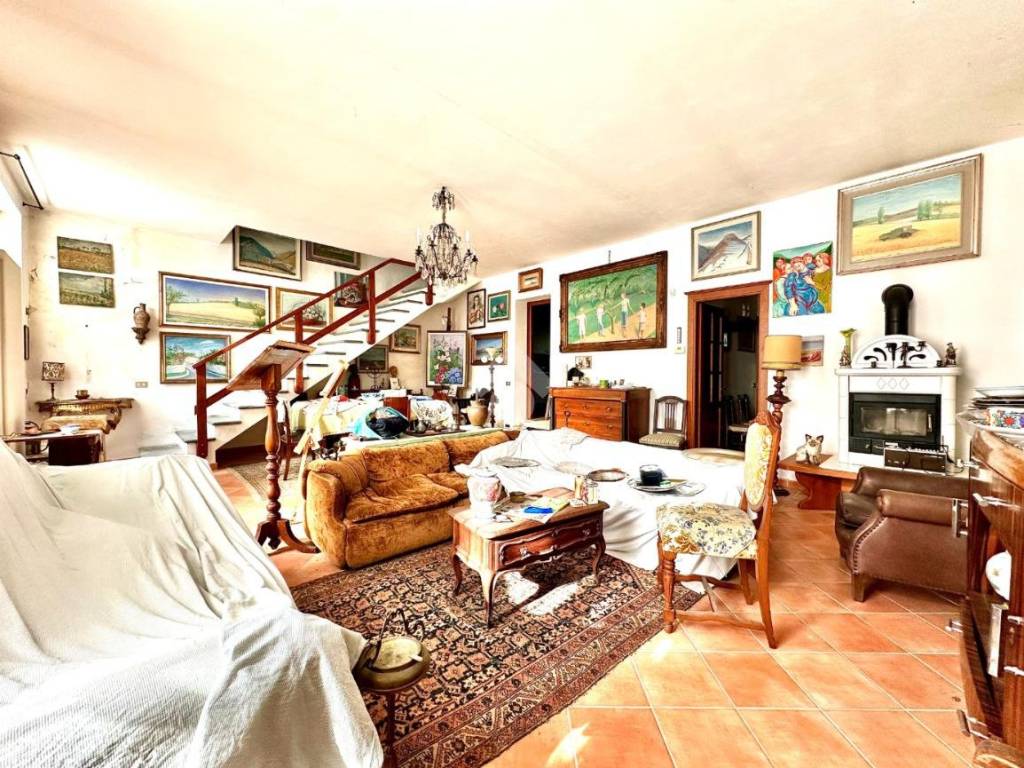 Casa indipendente a Tortona in Strada privata Lucrezia, 6 - Foto 5
