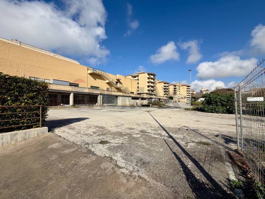 Box / garage a Modica in Piazzale Domenico Bruno - Foto 4