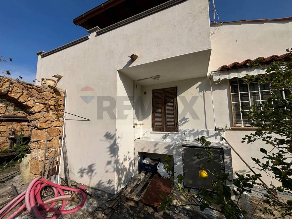 Casa indipendente a Melilli in CONTRADA CAMPANA - Foto 4