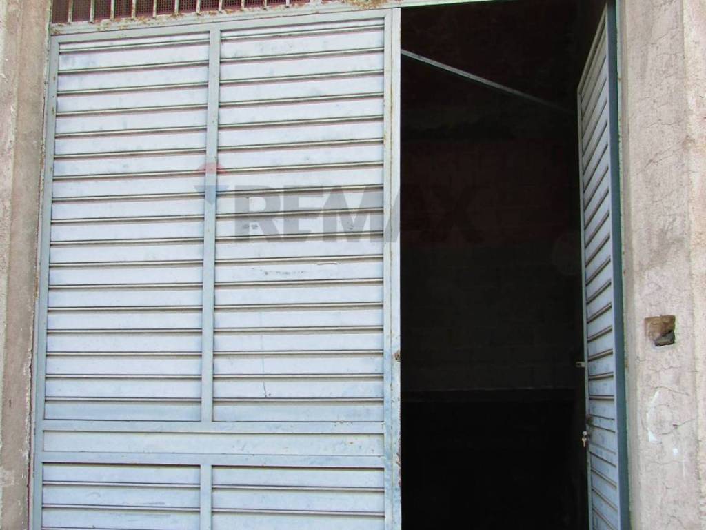Box / garage a Riposto in Via Giuseppe Arimondi, 3 - Foto 2