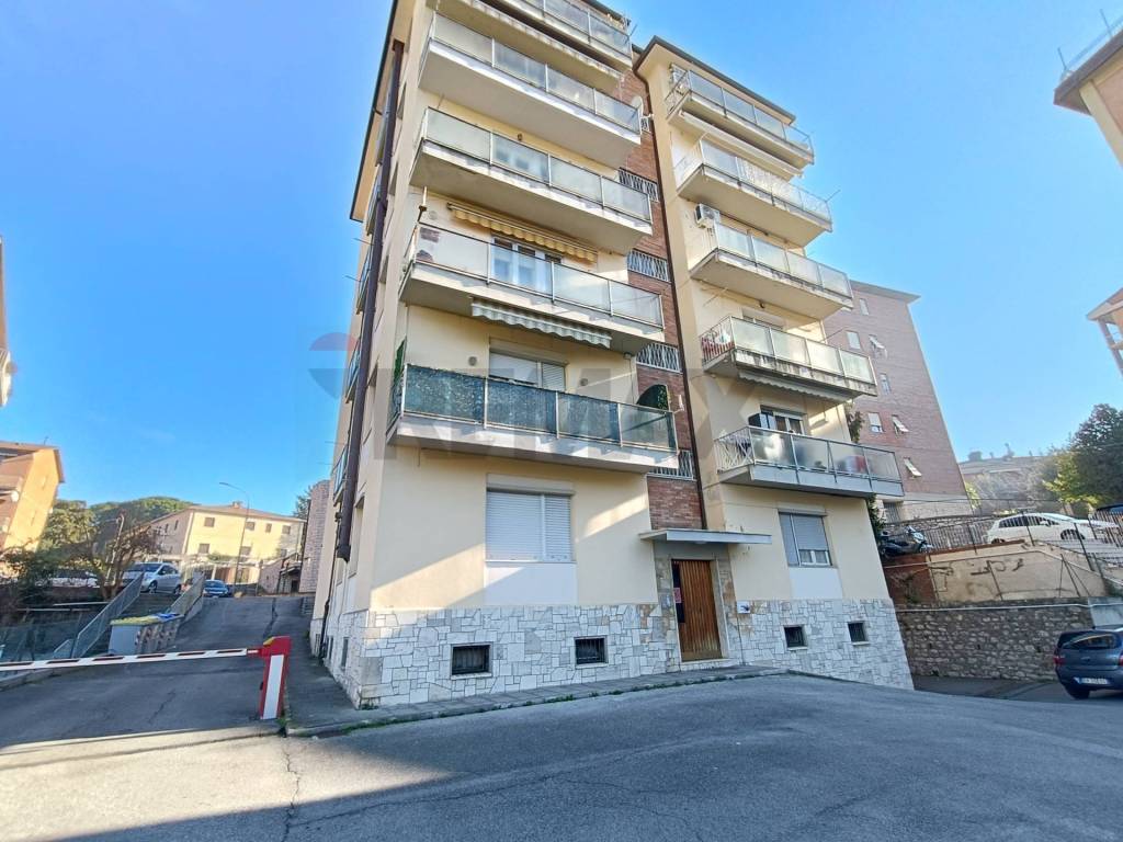 Appartamento a Perugia in Via Jacopone Da Todi, 33 - Foto 2