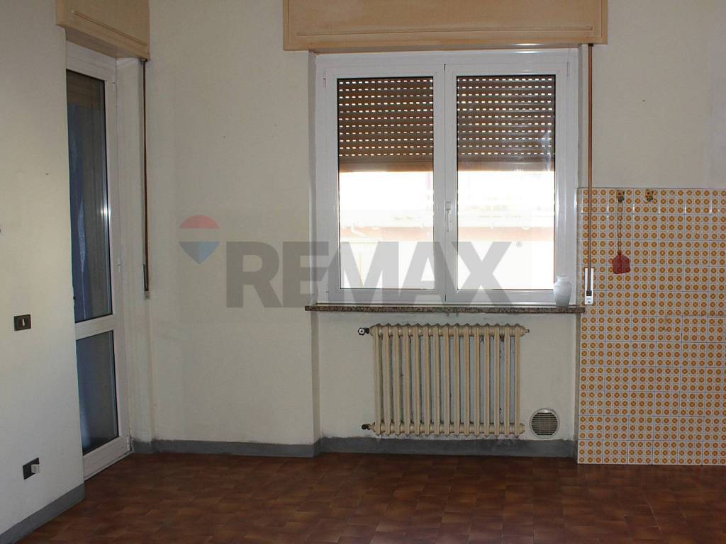 Villa a Biandronno in VIA ALDO MORO, 7 - Foto 4