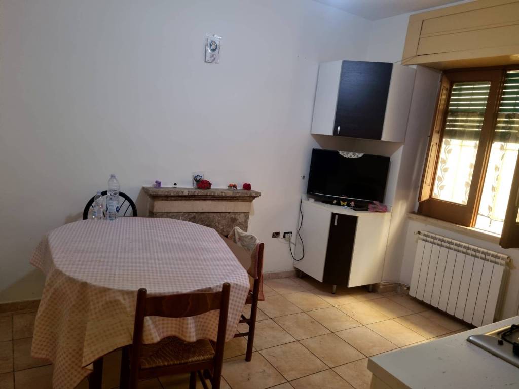 Casa indipendente a Luogosano in Via Pietralunga - Foto 5