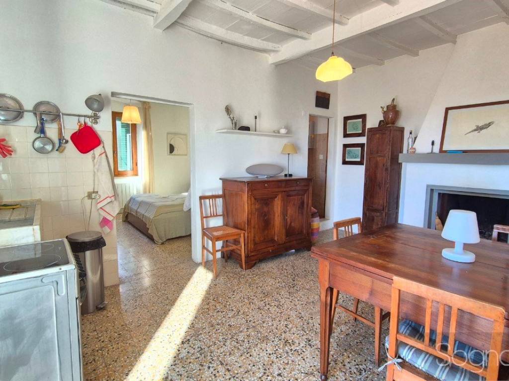 Appartamento a Magliano in toscana in Via Belvedere Guido Santini - Foto 2