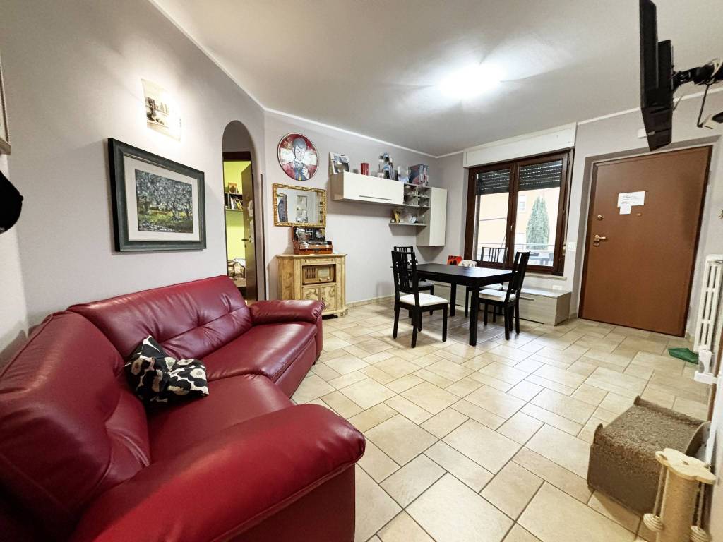 Appartamento a Trecastelli in Via Giosuè Carducci - Foto 2