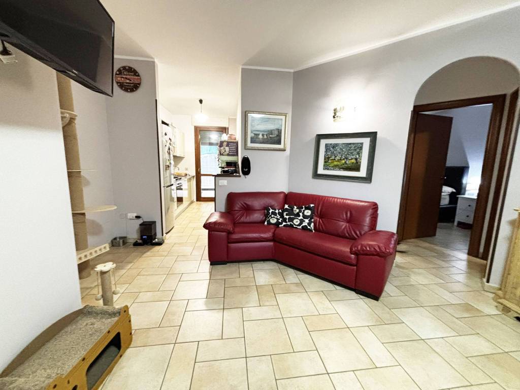 Appartamento a Trecastelli in Via Giosuè Carducci - Foto 3