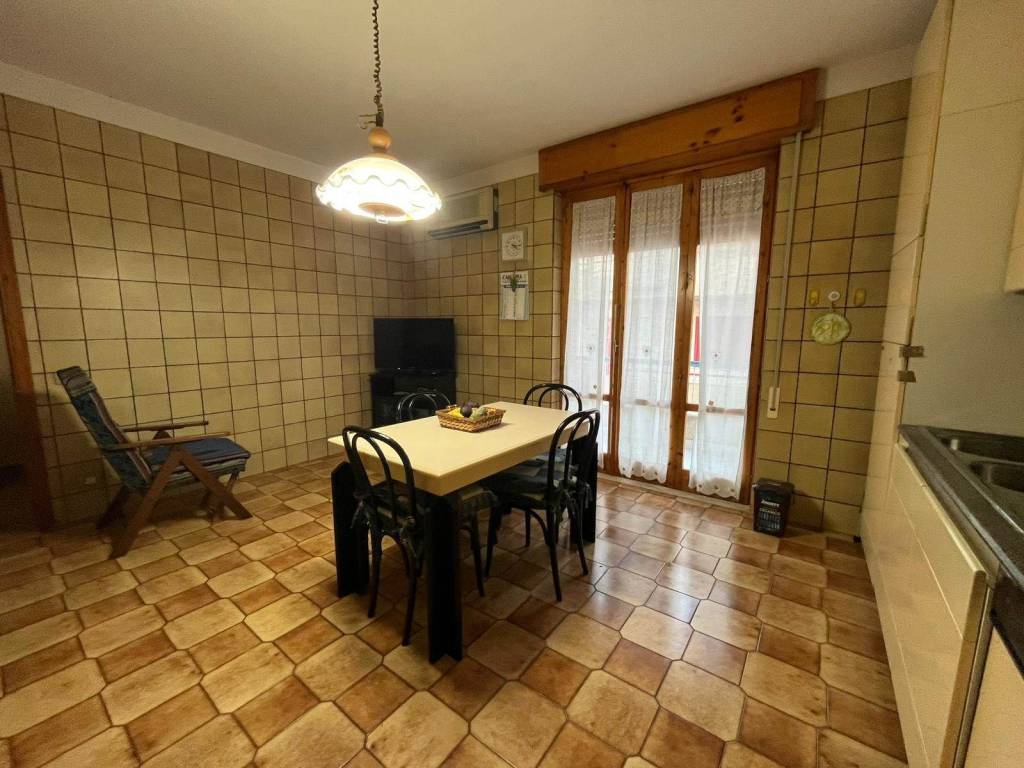 Appartamento a Pachino in Via Dei Gelsomini 17 - Foto 4