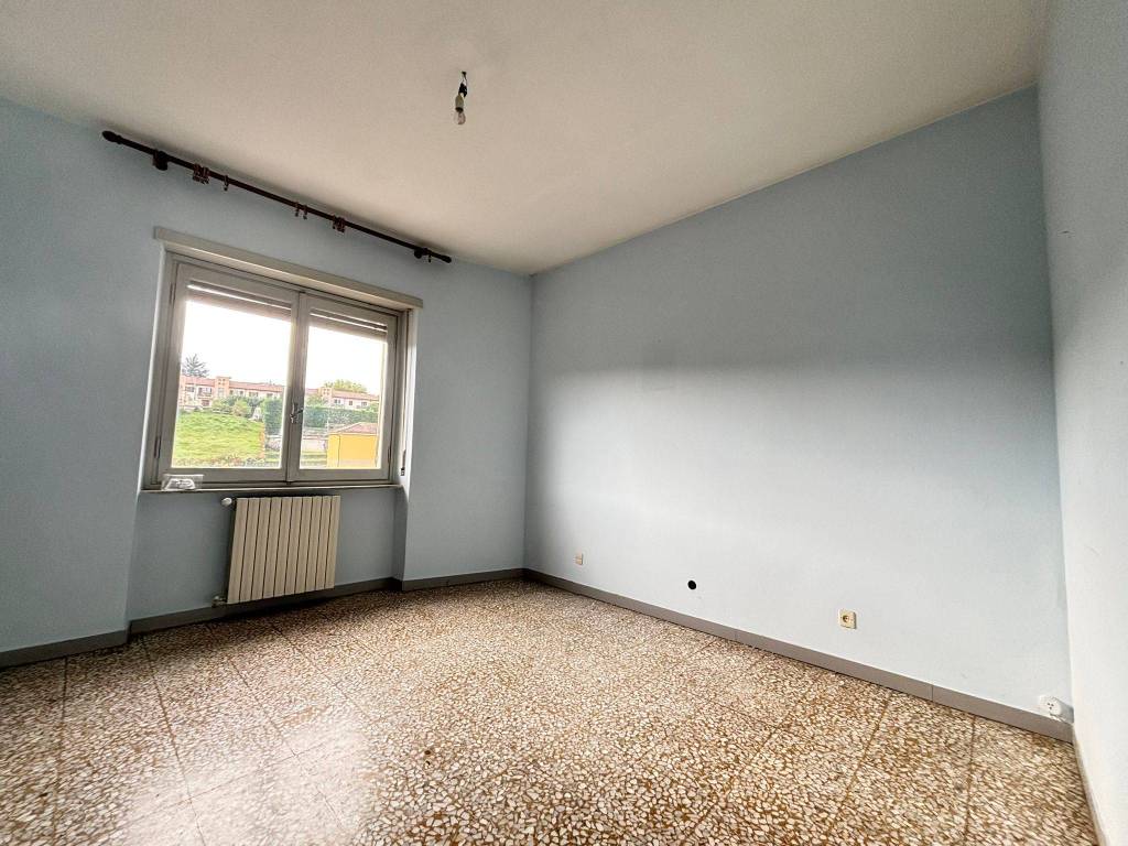 Appartamento a Canelli in Via Carlo Bussinello - Foto 4