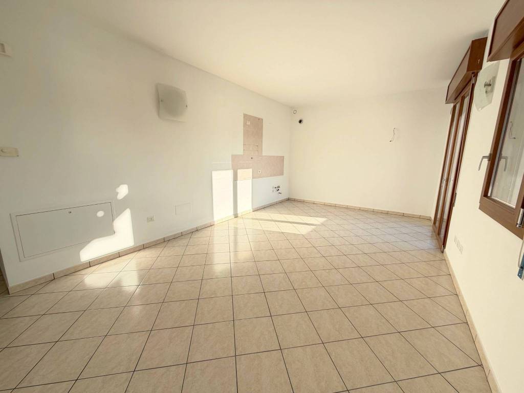 Appartamento a Cerea in Via Mantova, 21 - Foto 3