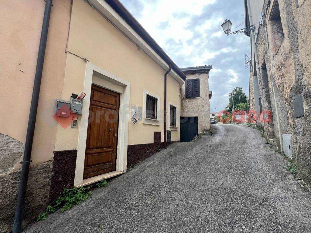 Appartamento a Alatri in Via Edoardo Facchini, 17 - Foto 4