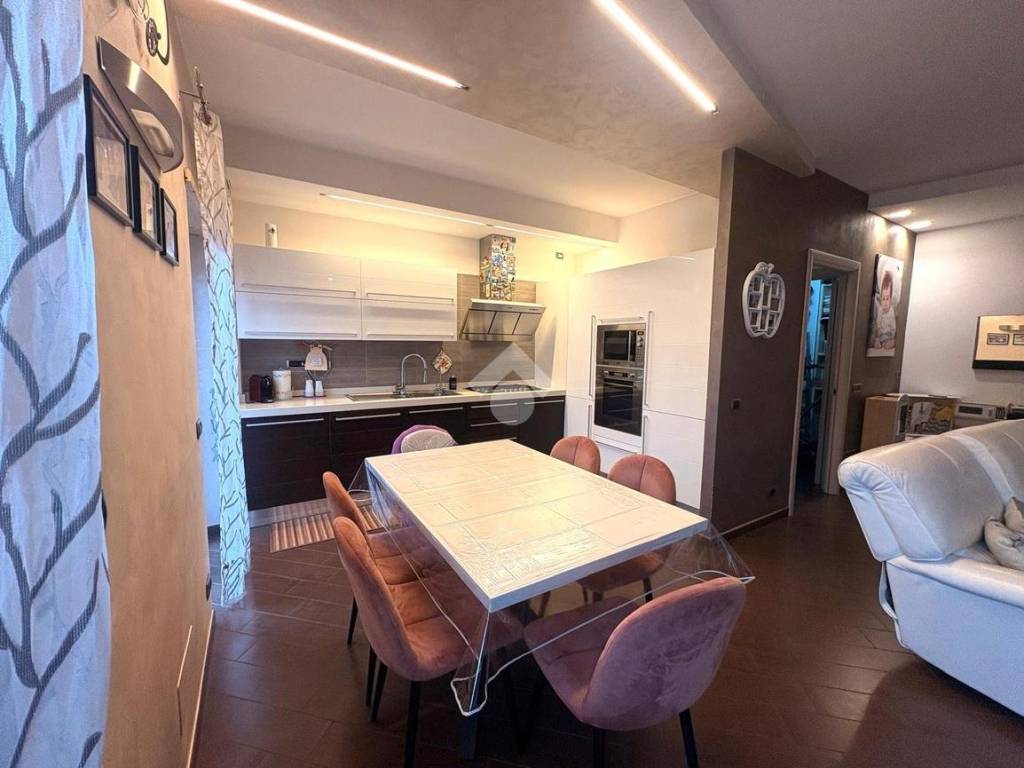 Appartamento a Lariano in via dell'anfiteatro, 1 - Foto 5