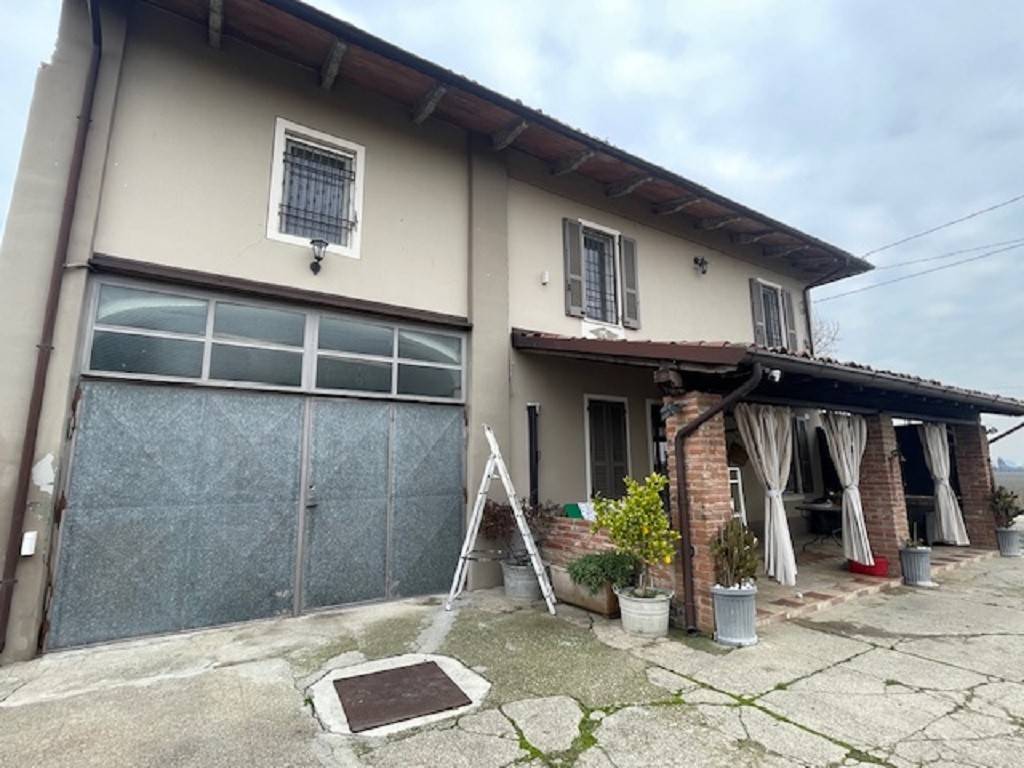 Villa a Castelvetro piacentino in Località Avalli - Foto 2